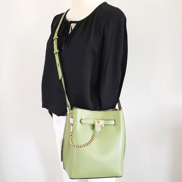 MICHAEL KORS Hamilton Legacy Medium Leather Messenger Bucket Bag - Picture 3 of 16